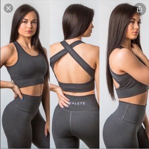 Vault Sports Bra R6 Grey - Alphalete - Small
